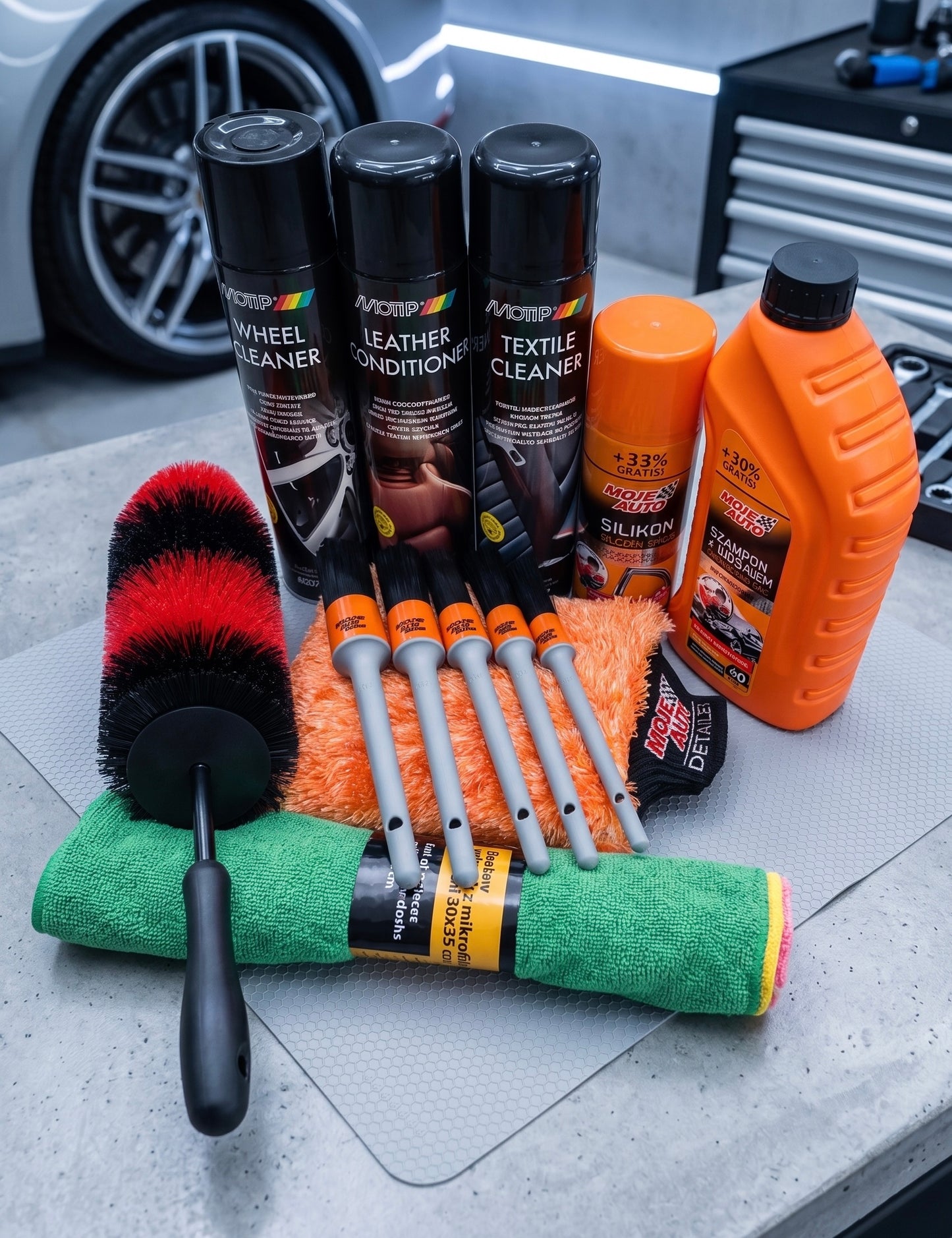 Kit Detailing Auto Complet Interior & Exterior – Pachet 9 Produse Premium (Motip & Moje Auto)